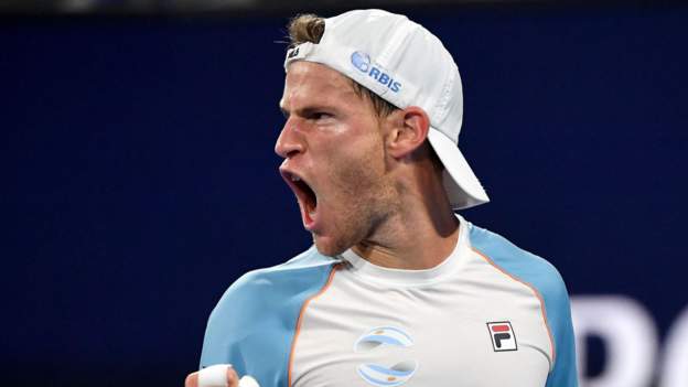 ATP Cup: Diego Schwartzman beat Stefanos Tsitsipas to give Argentina win over Greece