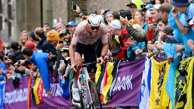 Van der Poel wins men's road race world title