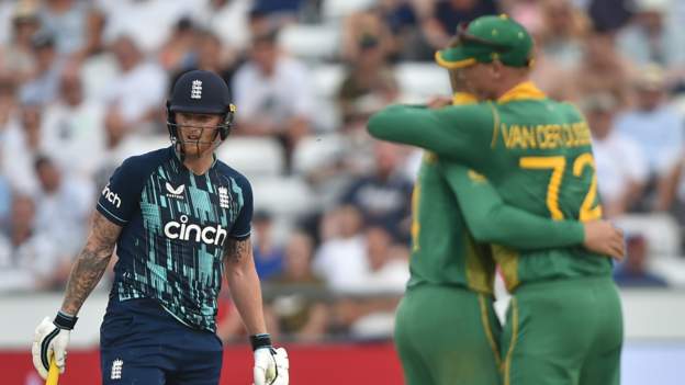 Inglaterra v Sudáfrica: la final del ODI de Ben Stokes termina en derrota por 62 puntos