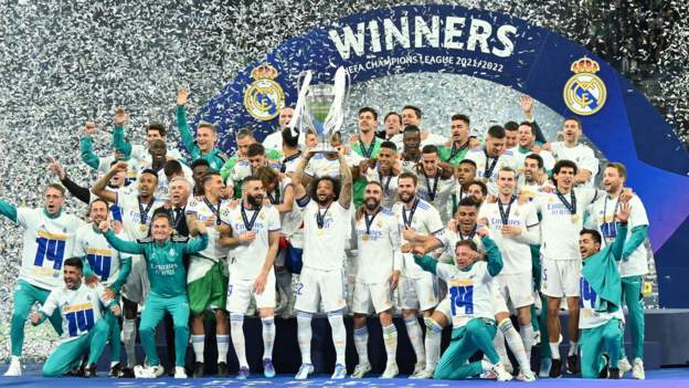 Champions League returns: What to look out for in 2021-22 knockout stages -  BBC Sport