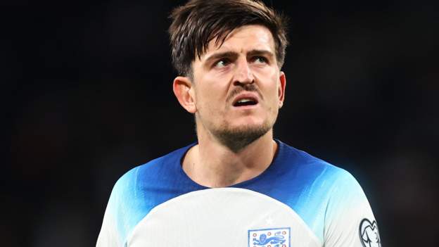 Harry Maguire says 'proper England fans don't boo players' after Jordan Henderson jeers