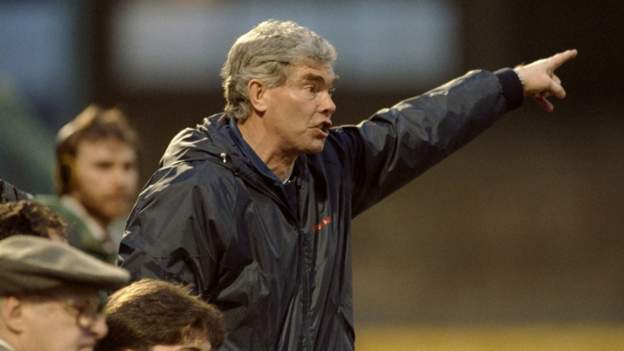 Len Ashurst: Former Cardiff City and Newport County manager dies, aged 82