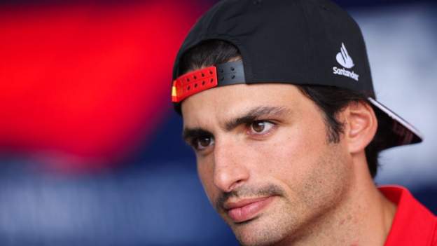Mexican Grand Prix: Carlos Sainz fastest in first practice