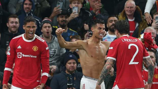 Manchester United 2-1 Villarreal: Ronaldo wins it at the death - The Busby  Babe