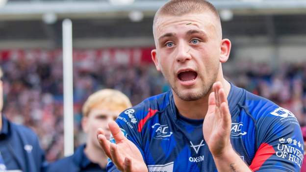 Lewis & Newman set for England debuts v Tonga