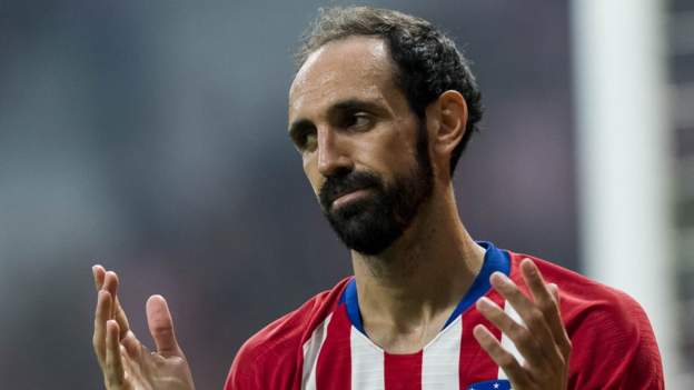 Juanfran to depart Brazilian club; heads to Spain to ponder on his future