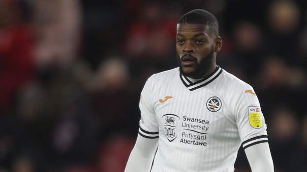 Olivier Ncham: middenvelder van Swansea behouden in laatste selectie Kameroen