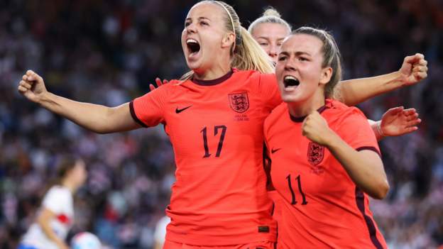 England impress in comeback win over Dutch