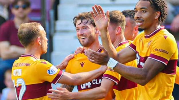 Heart of Midlothian 0-1 Motherwell: Unbeaten Motherwell continue run at Hearts