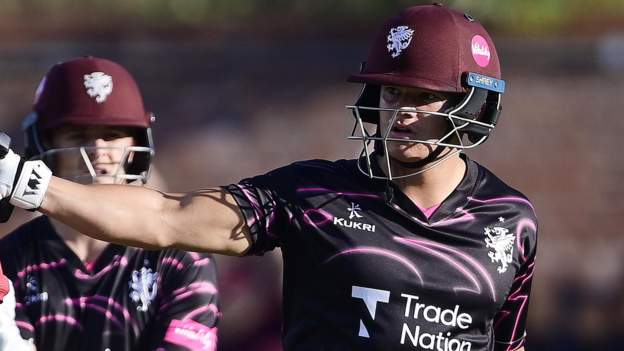 T20 Blast: Somerset and Lancashire win to secure home quarter-finals