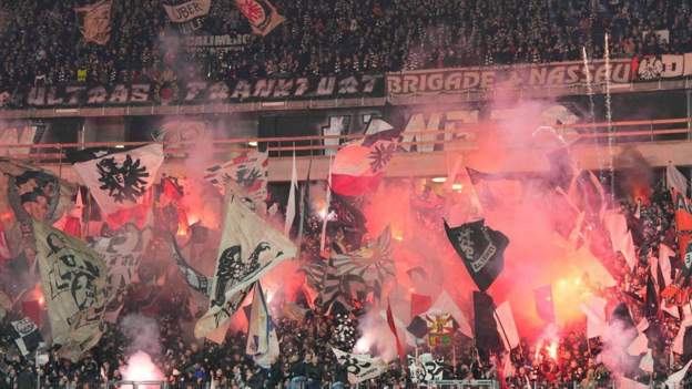 Eintracht Frankfurt fans banned from Napoli match