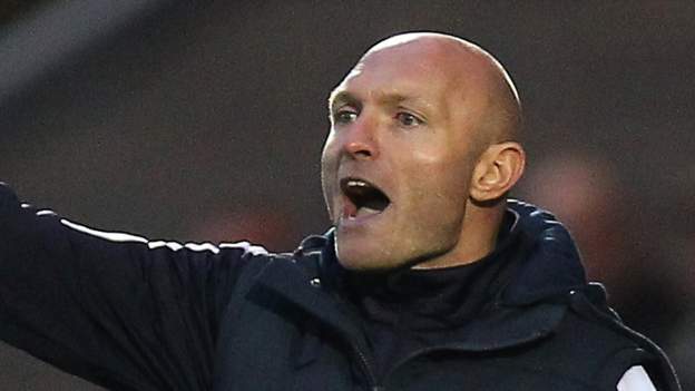 Wayne Brown: Colchester United name interim first-team coach - BBC Sport