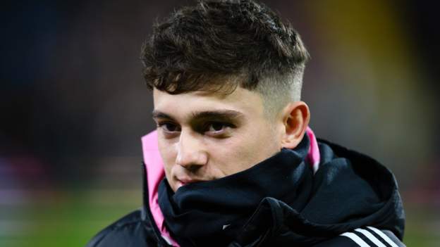 Daniel James: Wales winger ‘disappointed’ by lack of Fulham minutes – NewsEverything Wales
