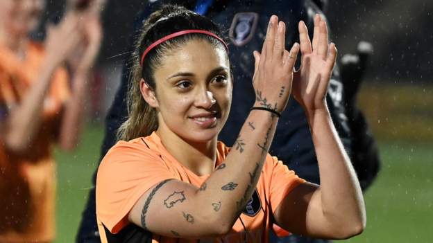 Glasgow City six points clear after beating Celtic
