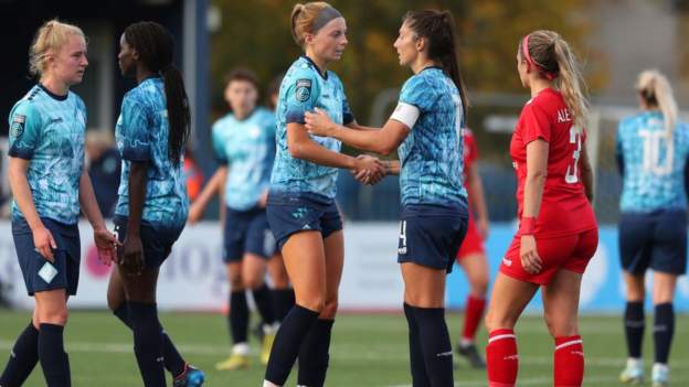 London City Lionesses players urge owner to act