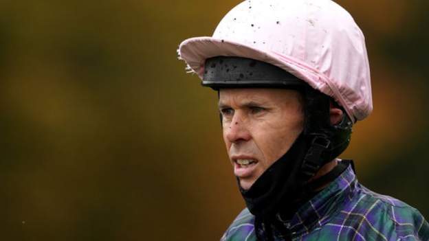 Scan shows 'very serious injury' for jockey Lee