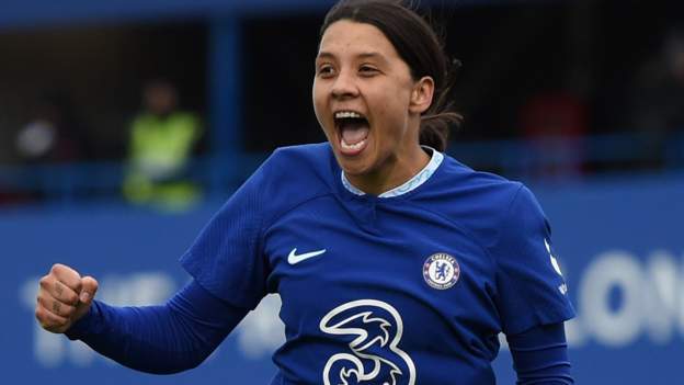 <div>Chelsea 2-1 Liverpool: Women's Super League title hopes boosted by Sam Kerr winner</div>