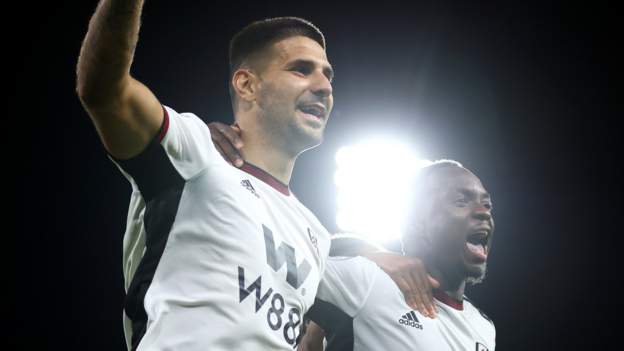 <div>Fulham 2-1 Brighton & Hove Albion: Aleksandar Mitrovic strikes as Cottagers go fifth</div>