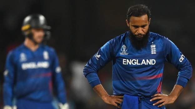 England facing early exit after sorry Sri Lanka loss