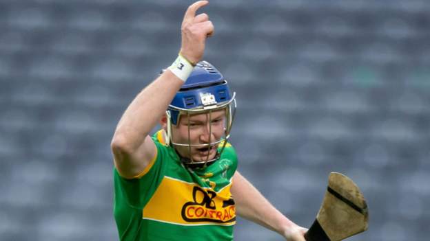 O'Kane hails 'special' Molloy after wonder goal