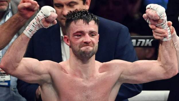 Josh Taylor retains world titles with controversial split decision win over Jack..