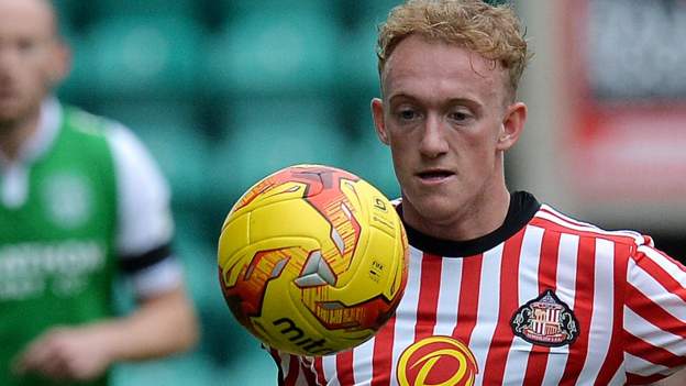 Rees Greenwood and Callum Williams: Gateshead sign ex-Sunderland winger ...