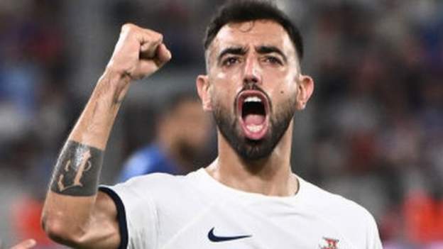 Eslováquia 0-1 Portugal: Bruno Fernandes, do Manchester United, marca o gol da vitória em seu aniversário