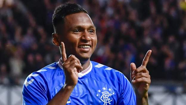 Rangers 0-2 Slavia Prague (1-3 agg): Steven Gerrard's side have two men  sent off in exit - BBC Sport