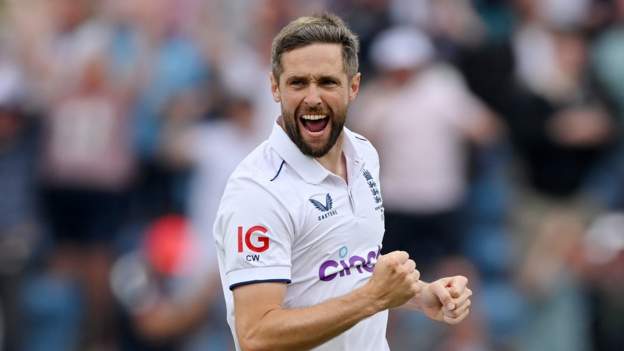 Ashes digest: Woakes' record & Moeen's slide