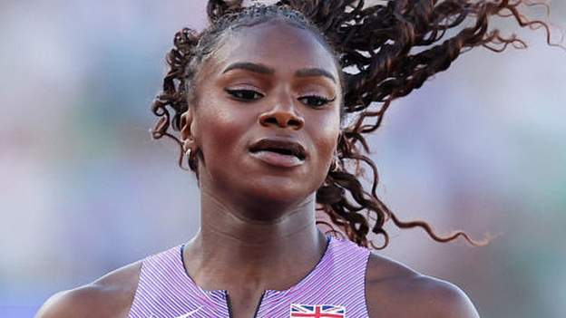 World Athletics Championships: Britain's Dina Asher-Smith reaches 200m final