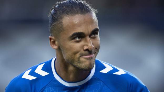 <div>Dominic Calvert-Lewin: Everton striker out of opener with Chelsea after 'freak' injury</div>