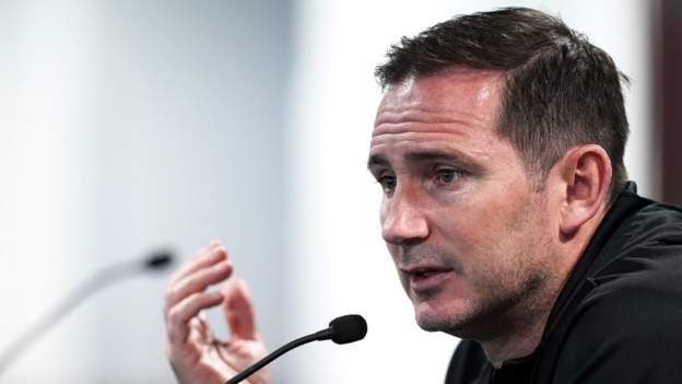 <div>Chelsea v Real Madrid: Calling Blues 'broken' is 'a bit much', says interim boss Frank Lampard</div>