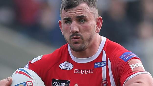 Adam Walker: Former Hull KR and Scotland prop dies aged 31