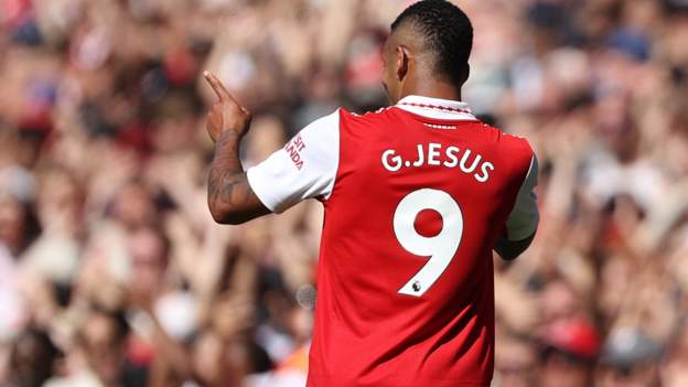 Gabriel Jesus: Arsenal striker to miss start of Premier League season - BBC  Sport