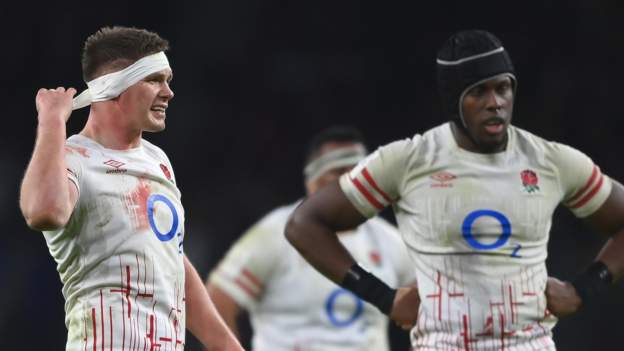 Twickenham fans take hope from England spirit