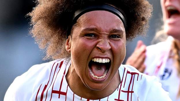 England prop Shaunagh Brown calls time on rugby career