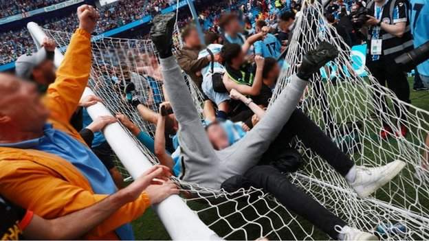 Manchester City: Premier League champions charged after pitch invasion on final ..