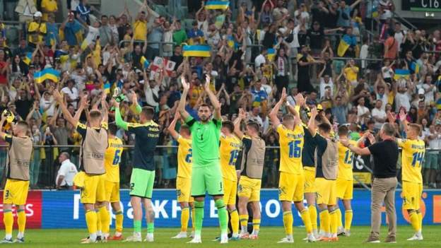 Euro 2024: England stay on course but Ukraine unity was real star on show in Wroclaw