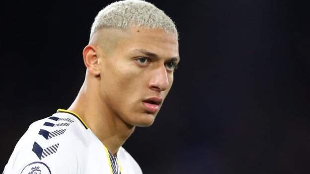 Richarlison: Everton forward out for 'number of weeks' with calf injury