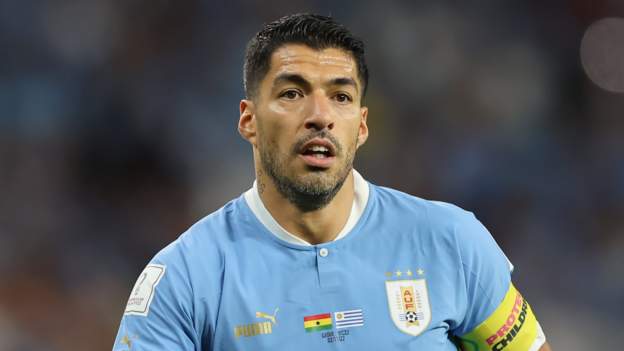 Luis Suarez joins Brazilian side Gremio on free transfer