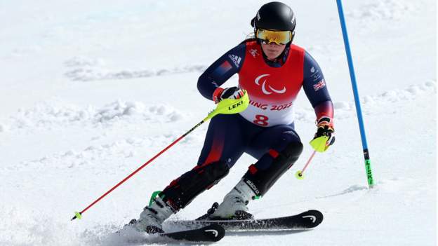 Para-skier Knight announces retirement aged 24