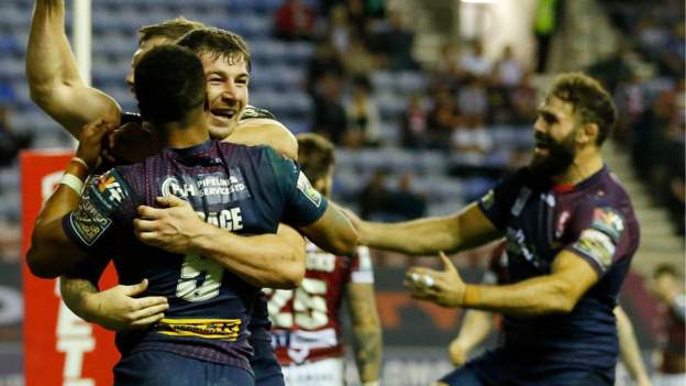 Super League: Wigan Warriors 2-26 St Helens - Saints coast to highly charged derby win