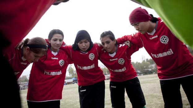 Afghanistan: Around 100 female footballers evacuated to Doha