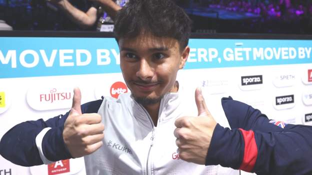 Jarman wins GB's first world vault title