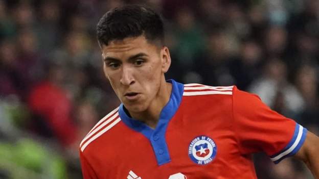 Marcelino Nunez: Norwich City sign Chile international for undisclosed ...