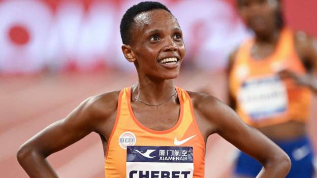 Beatrice Chebet: Kenyan athlete breaks women's world 5km record in Barcelona