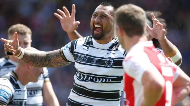 Hull fight back to win derby at Rovers