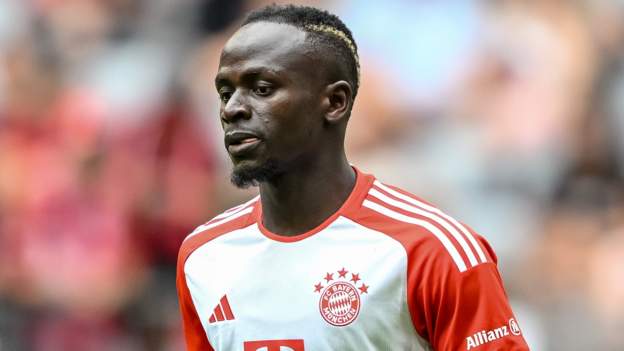 Sadio Mane: Bayern Munich forward considers offer from Saudi Arabia's Al-Nassr