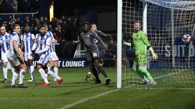 Hartlepool United 0-1 Newport County: Demetriou prowadzi późnego zwycięzcę