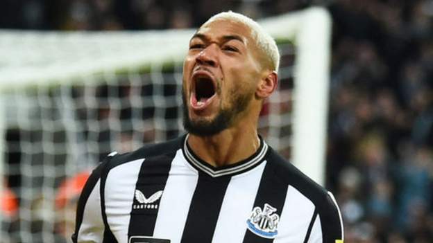 Newcastle 4-1 Chelsea: Magpies close gap on top four with victory over 10-man Chelsea